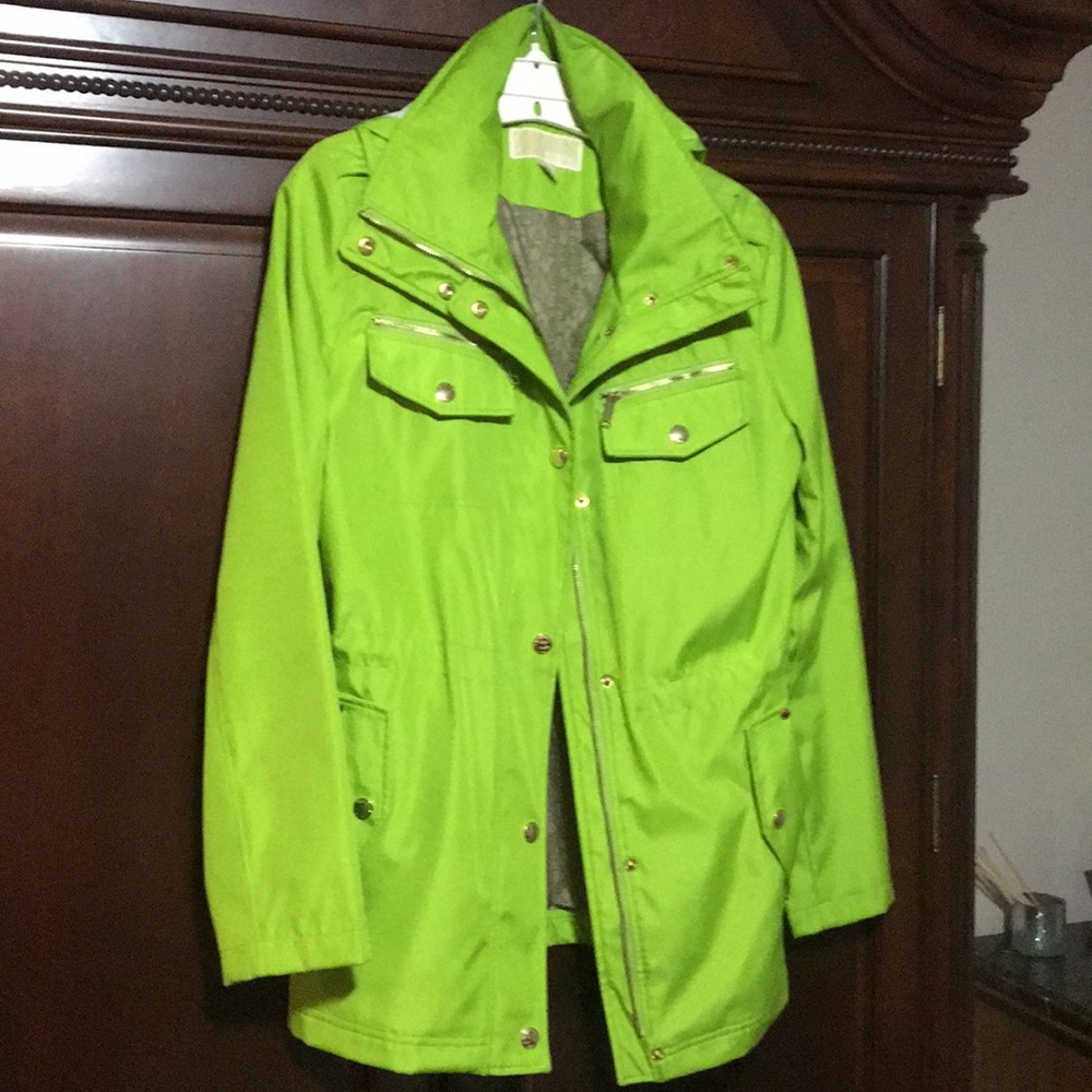 Rain jacket